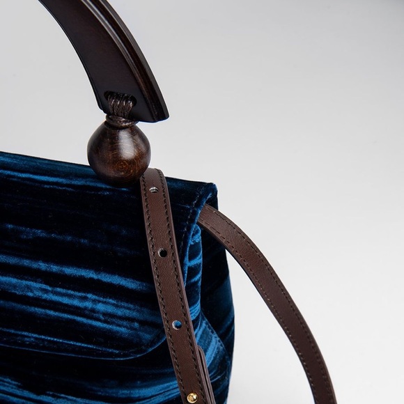 BY FAR
Fiona Crushed Velvet Clutch - Picture 2 of 4